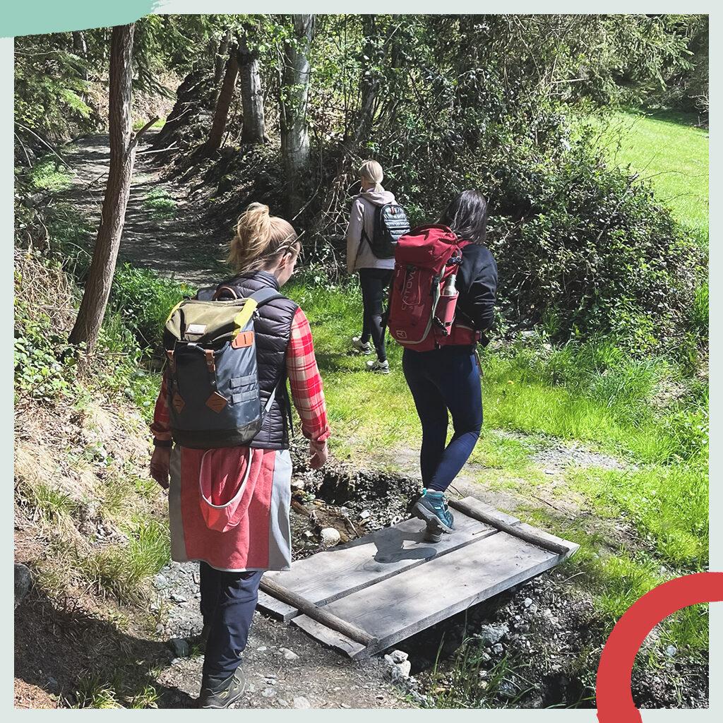 Naturhalt Retreat Angebot für Frauen*, Wanderung in der Natur