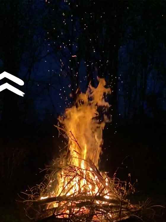 Lass deine Wünsche fliegen | Lagerfeuer zum Jahresabschluss
